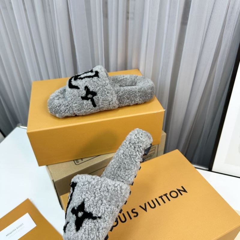 Louis Vuitton Slippers